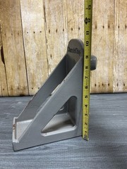 ChassisKing Shipping Container Booster Leveler Chassis King