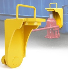 Professional Grade Hydraulic Jack Lug for Storage Container Stability – Yellow