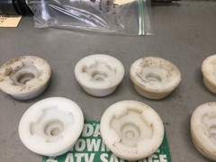 Poly Bung Caps Coarse Threads With Sealing Ring Set Of Seven 55 Gallon Drum