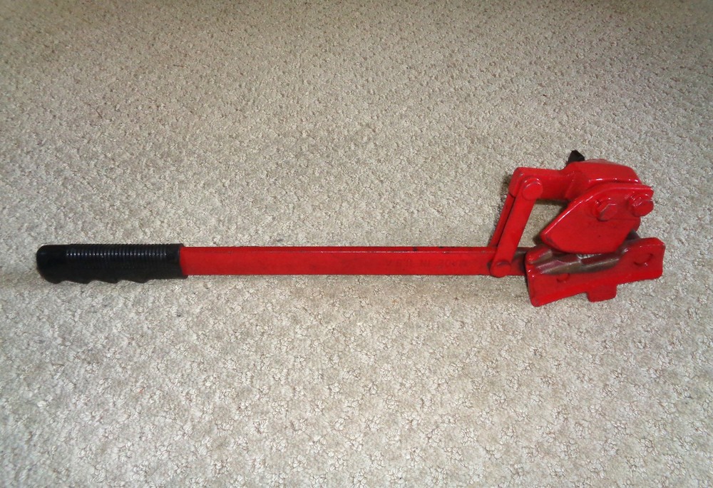 Ergonomic Handle Manual 55-gallon Metal Storage Drum Cut-Top Deheader Steel Tool
