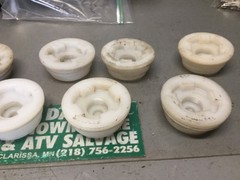 Poly Bung Caps Coarse Threads With Sealing Ring Set Of Seven 55 Gallon Drum