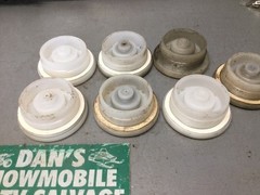Poly Bung Caps Fine Threads With Sealing Ring Set Of Seven One Miss Ring 55 Gal